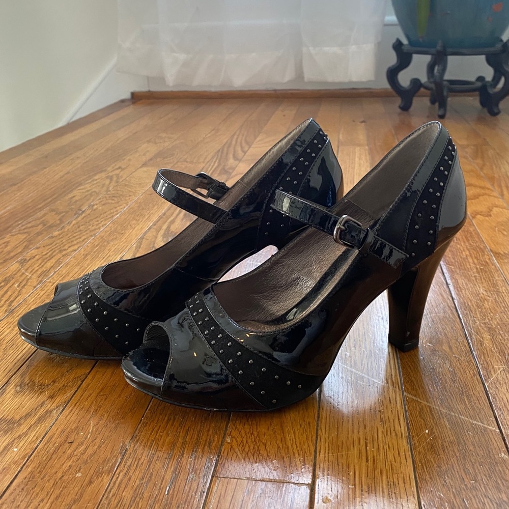 Black Patent Leather Peep Toe Heels